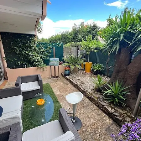 Appartement Avec Vue Foret * Saint-Tropez