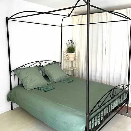 Avec Vue Foret 아파트